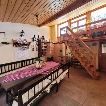 Family House - Apartmany Zuzana Стара Лесна Екстер'єр фото