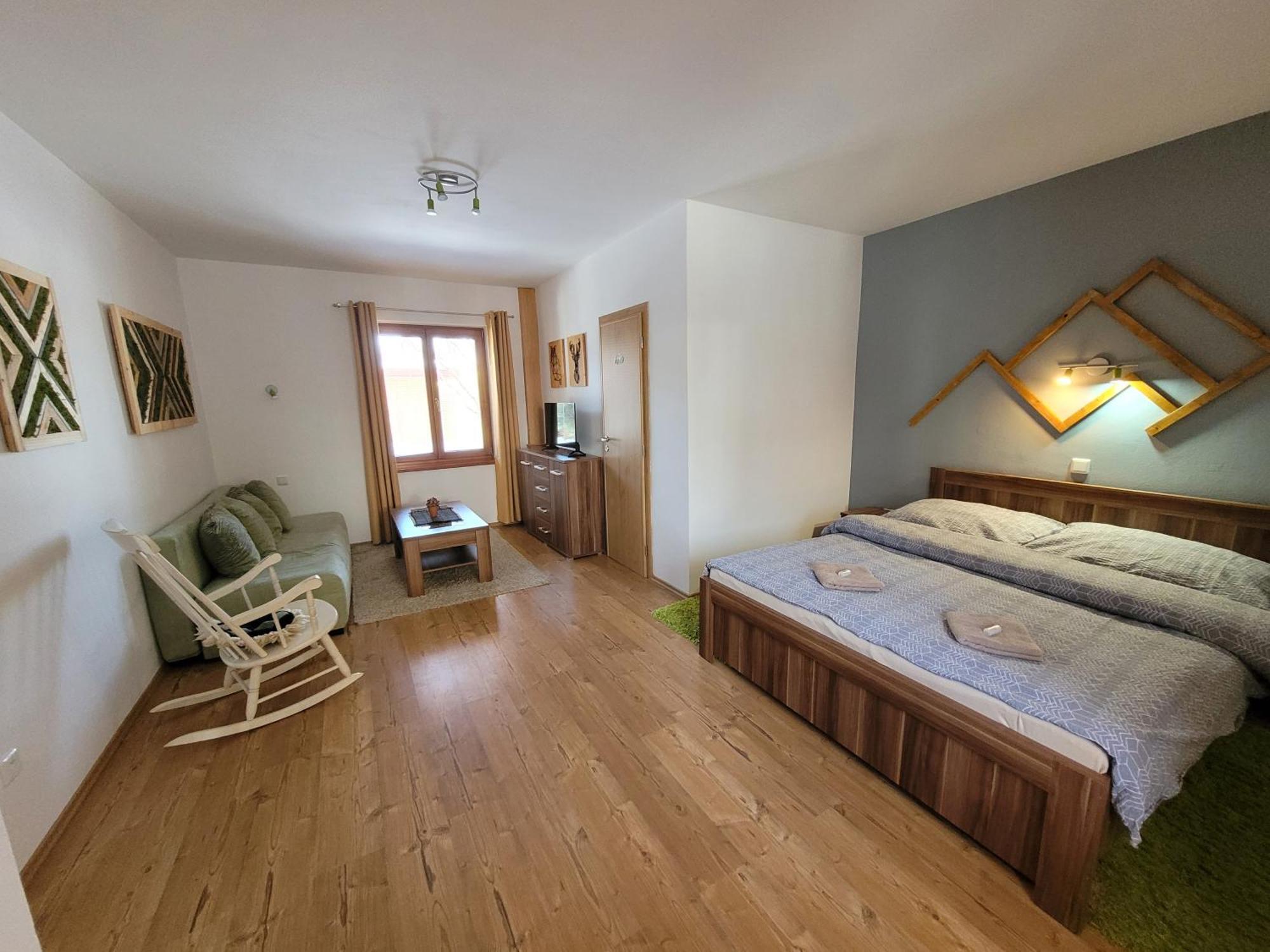 Family House - Apartmany Zuzana Стара Лесна Екстер'єр фото
